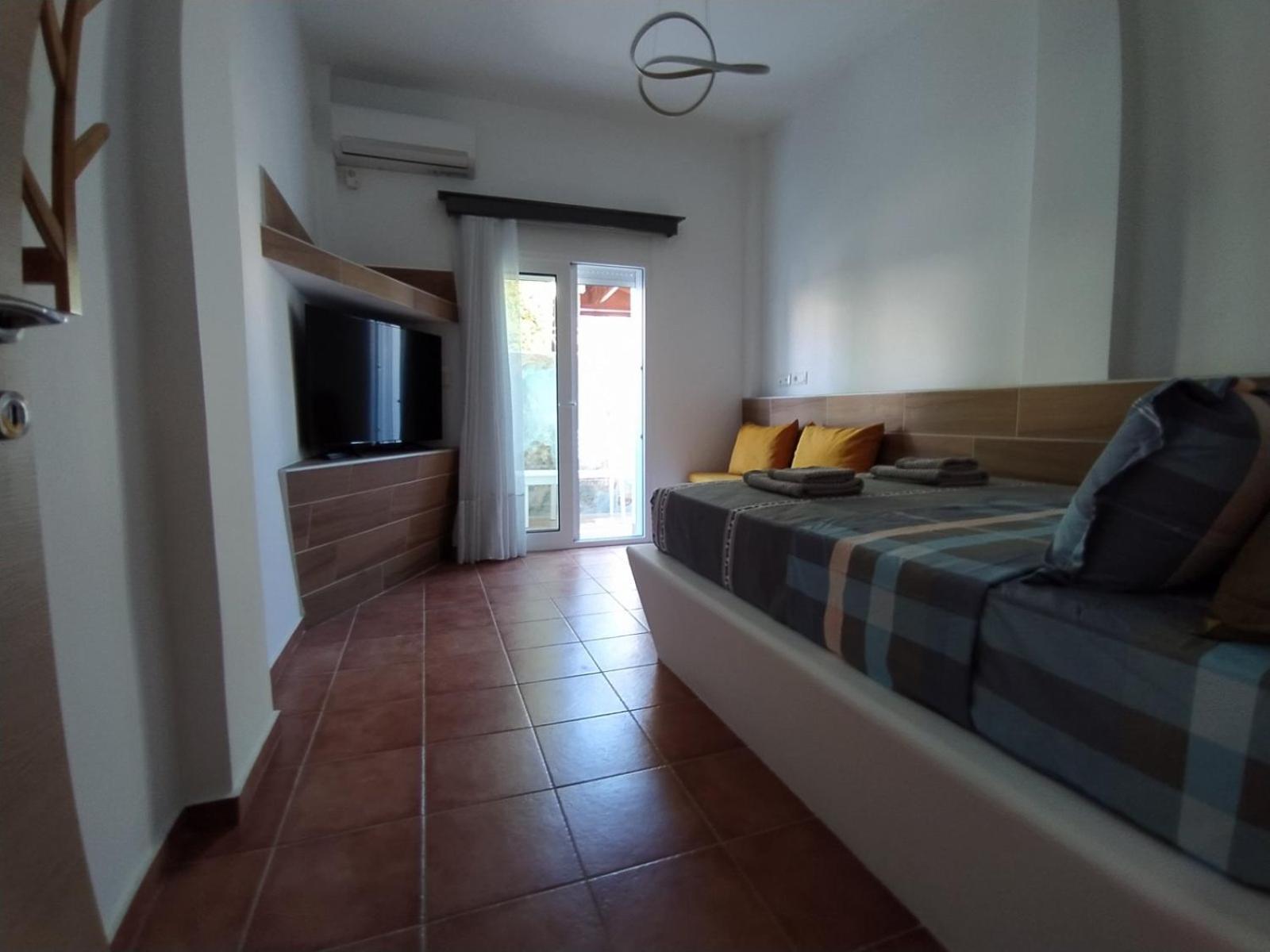 Chariot Apartments Santorini Kamári Zewnętrze zdjęcie