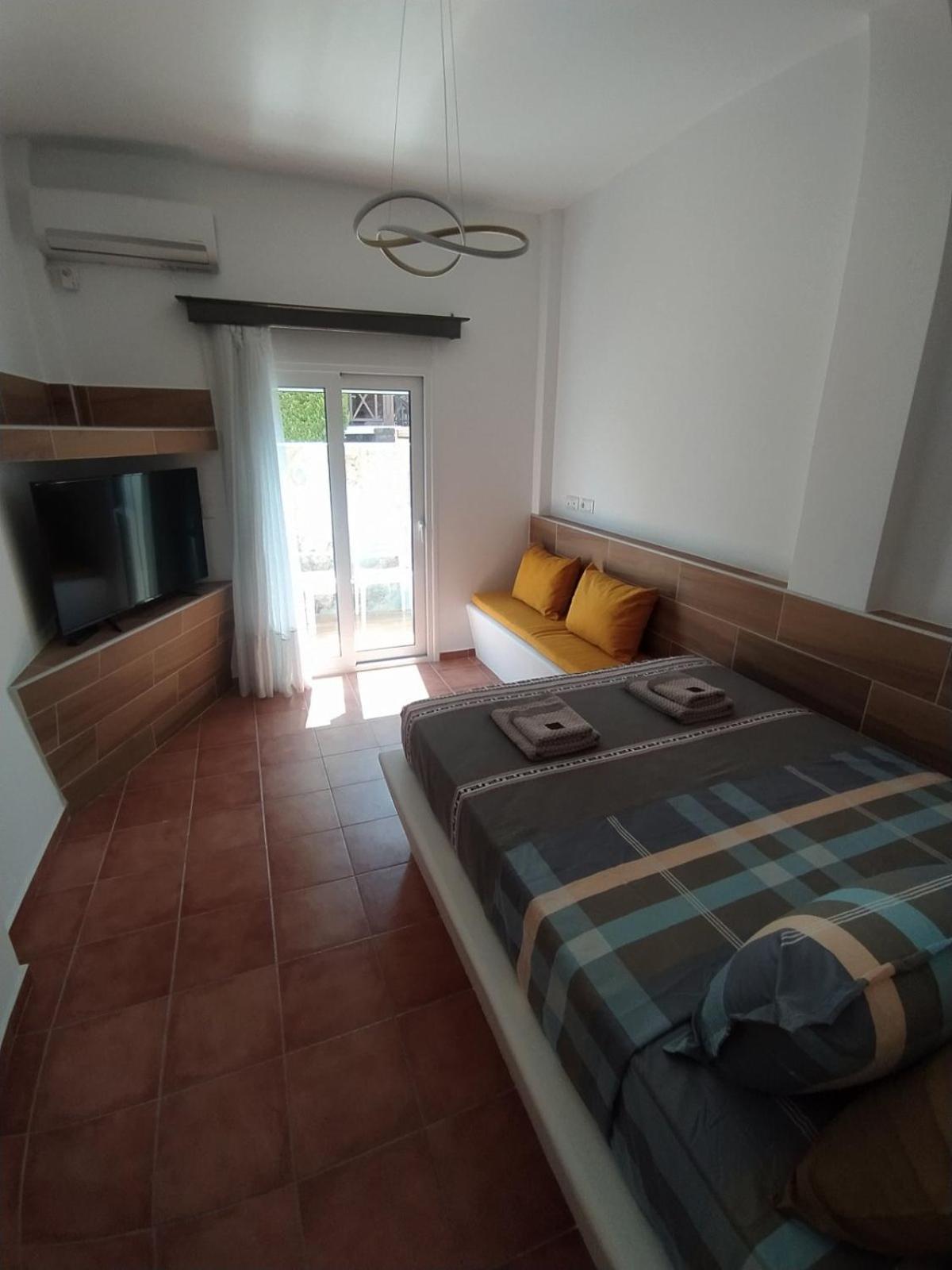 Chariot Apartments Santorini Kamári Zewnętrze zdjęcie